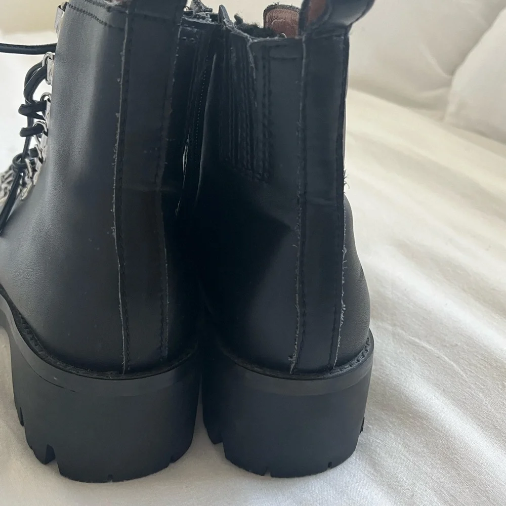 ✨SALE✨JEFFREY CAMPBELL Stanley Lace Up Hiker Combat Boot Black SIZE 7 Shearling - Picture 12 of 16